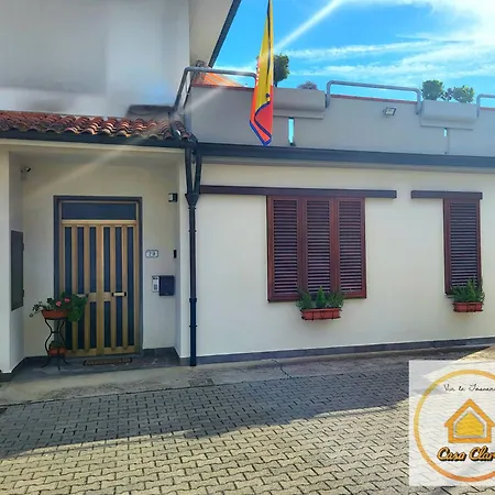 Casa Clara *